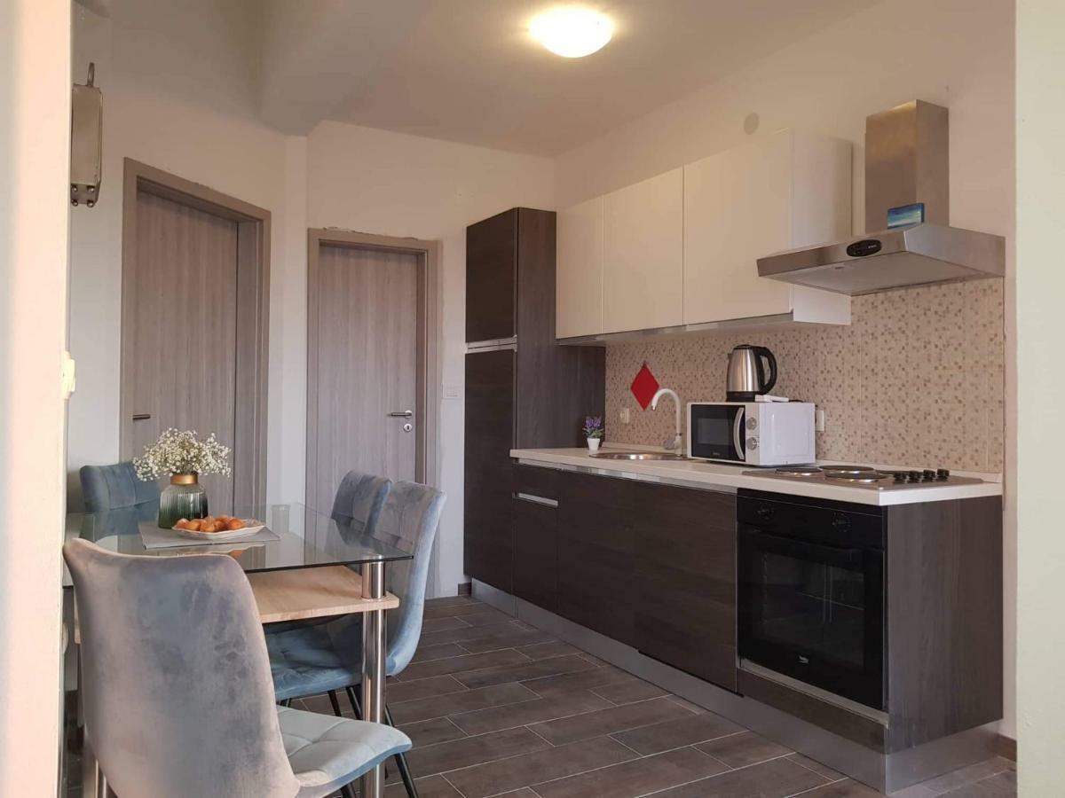 Apartmani Luce i Miho Nin Exterior foto