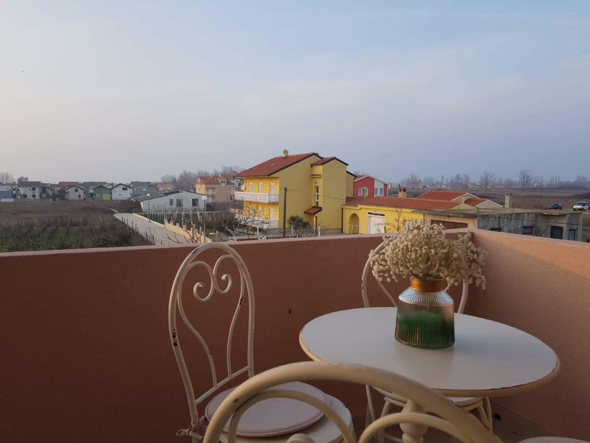 Apartmani Luce i Miho Nin Exterior foto
