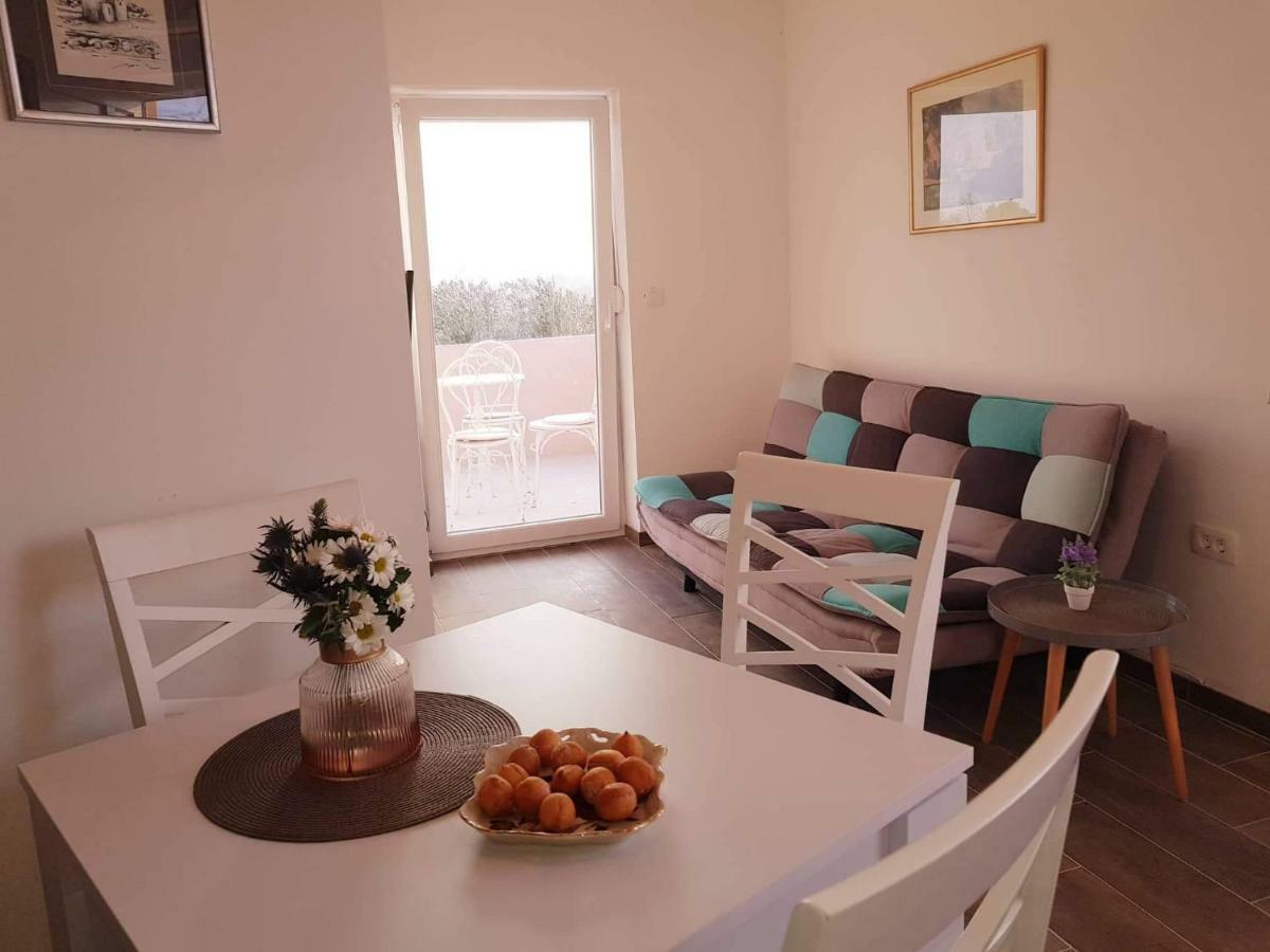 Apartmani Luce i Miho Nin Exterior foto